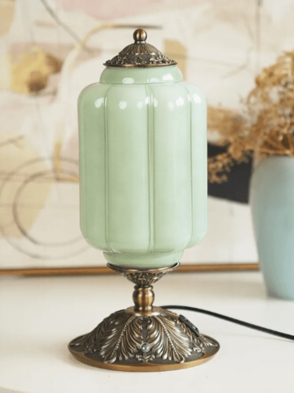 Vintage-Inspired Pale Green Ceramic Table Lamp